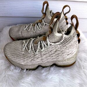 Nike LeBron 15 GS 'Ghost' Youth Size 7Y